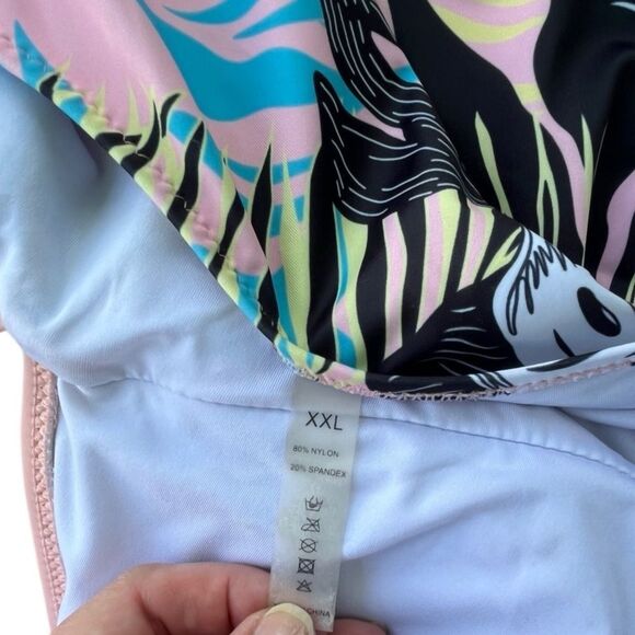 Women’s Tropical Print Halter One-Piece Swimsuit – XXL - Picture 4 of 8